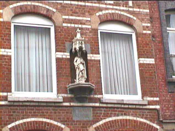006leu200372
